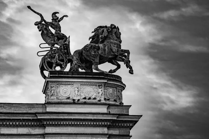 Chariot drawn by four horses atop a monument